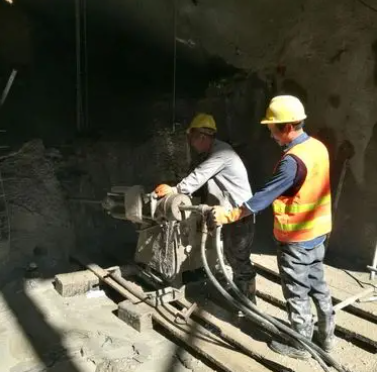 东城街道水下抗分散灌浆料特点 水下不分散注浆料介绍